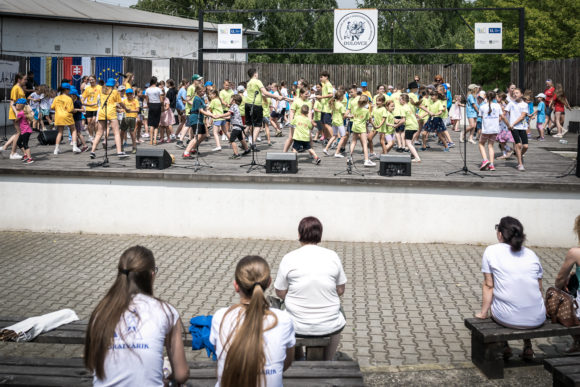 Folklórne slávnosti v Dulovciach