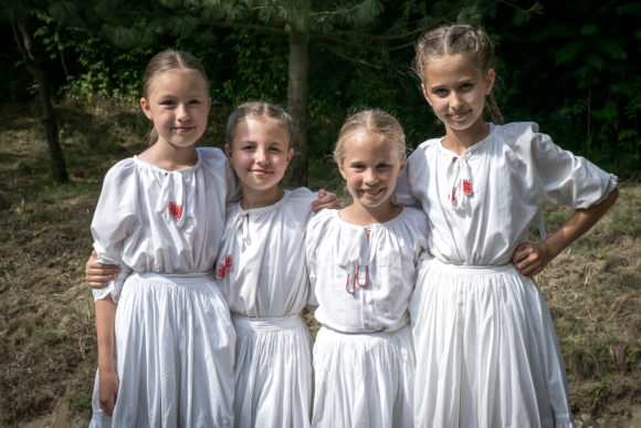 Folklórne slávnosti v Dulovciach